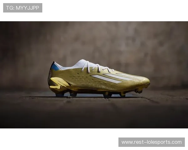 足球球星专属礼物推荐送给球迷的完美选择与创意灵感