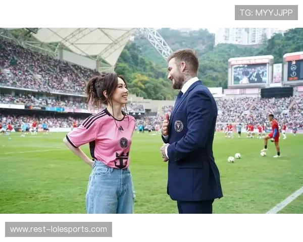 遇到偶像球星怎么办 足球迷与球员偶遇的那些事与应对技巧